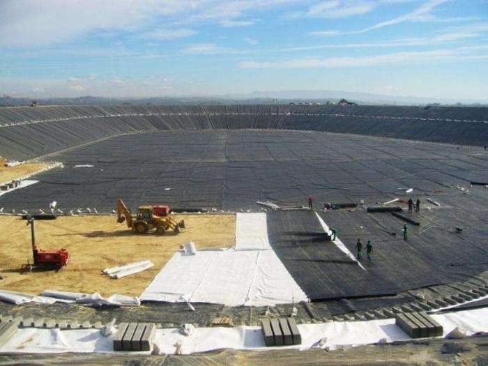 聚乙烯和全新料有什么區(qū)別