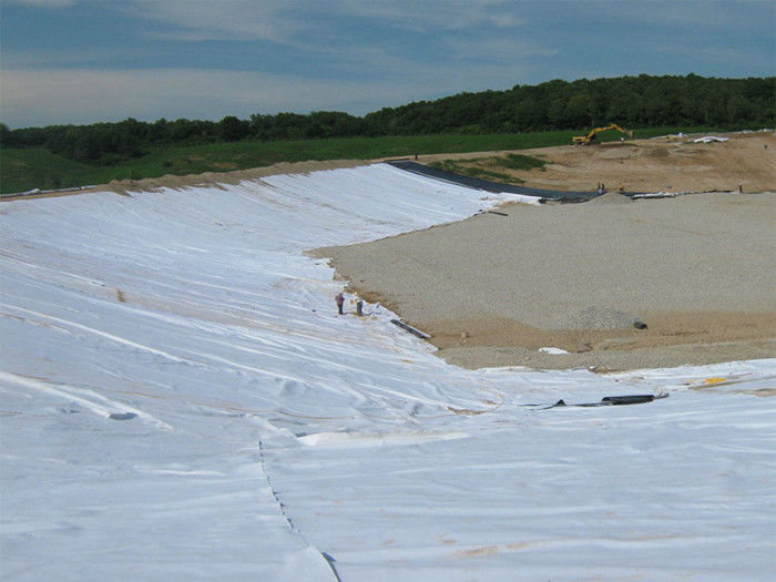 河道防滲之復合土工膜